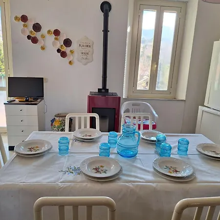Casa Maria Vista Montagna In Zona Daire Castel del Piano (Tuscany)